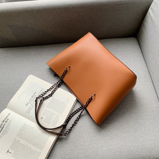 Designer PU Leather Shoulder Bags For Women 2021 Chain High Capacity Handbags Travel Luxury Hand Bag Female Large Shoulder Bag