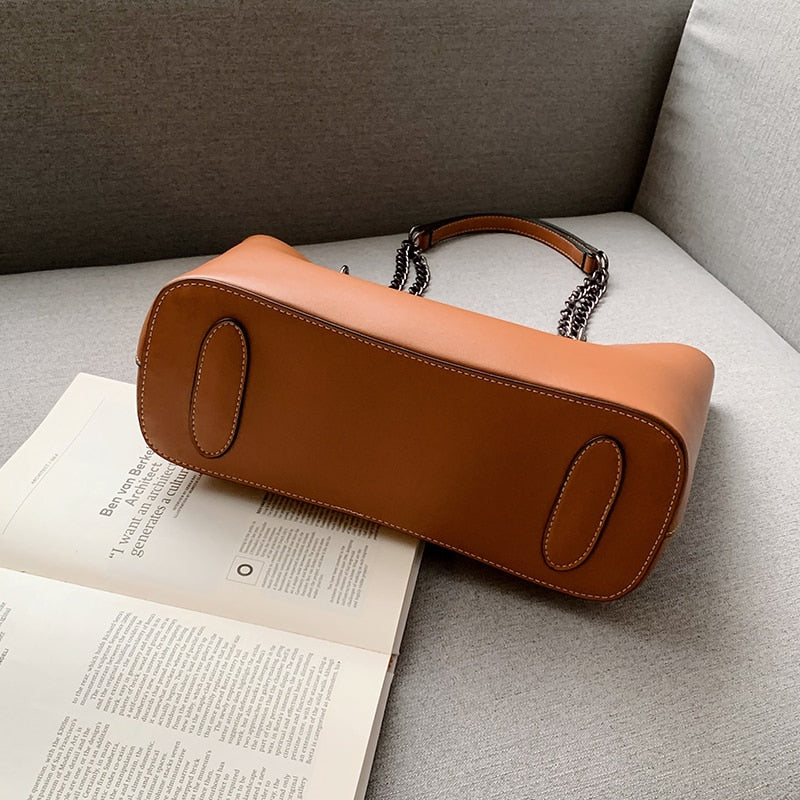 Designer PU Leather Shoulder Bags For Women 2021 Chain High Capacity Handbags Travel Luxury Hand Bag Female Large Shoulder Bag